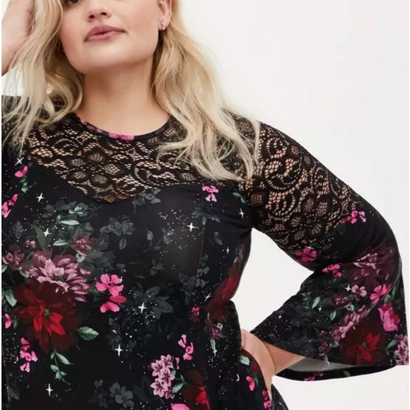 Torrid Dress Whimsygoth Fairy Grunge Lace Bell Sleeve Witchy Sz 1/1X Black Multi - Picture 9 of 16